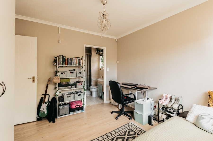 3 Bedroom Property for Sale in Sonstraal Heights Western Cape